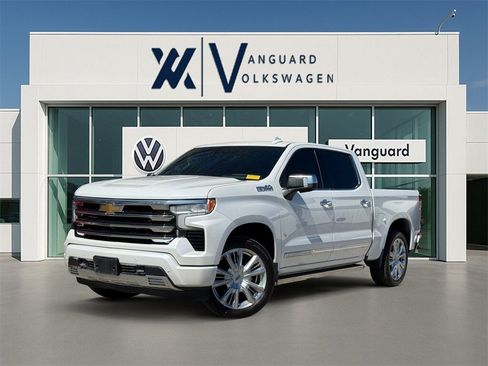 Used 2023 Chevrolet Silverado 1500 High Country w/ Technology Package image 1