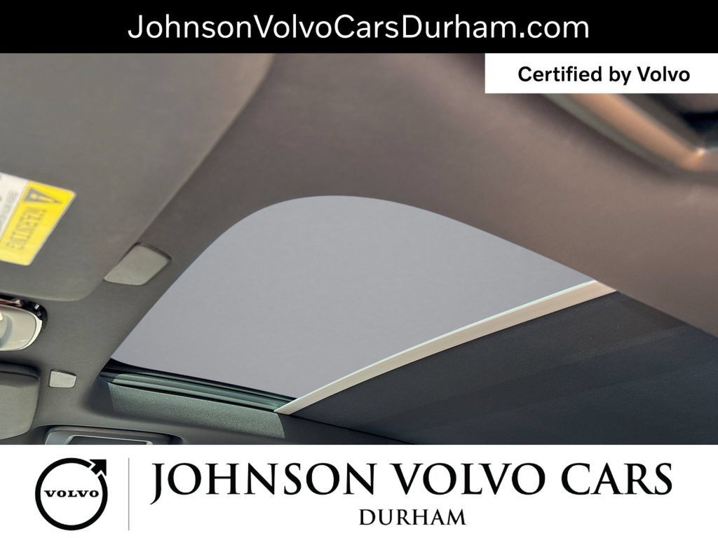 Certified 2023 Volvo XC90 B6 Ultimate w/ Protection Package Premier AWD/4WD image 17