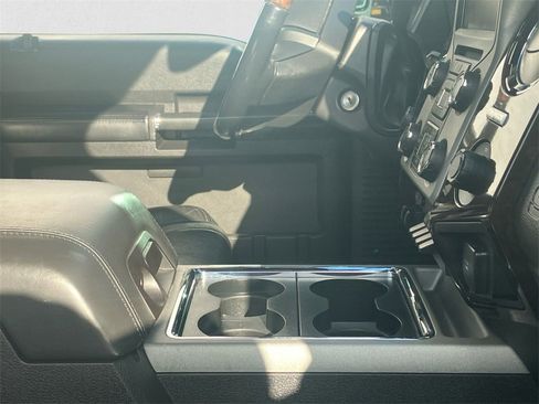 Used 2014 Ford F250 Platinum image 10