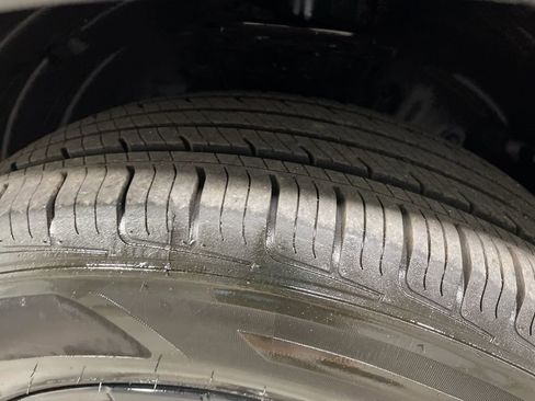 Used 2024 MAZDA CX-50 AWD 2.5 S w/ Premium Package image 40