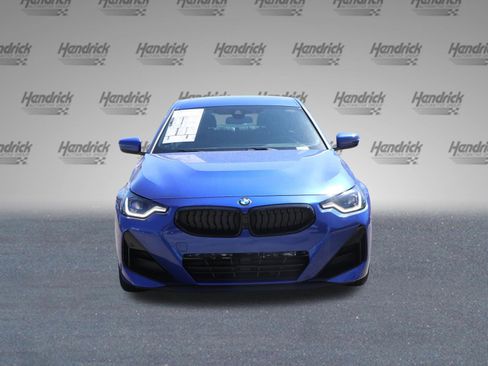 Used 2024 BMW 230i xDrive Coupe w/ Premium Package image 8