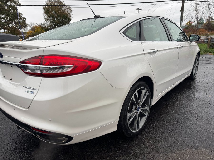 Used 2017 Ford Fusion Titanium AWD/4WD image 11