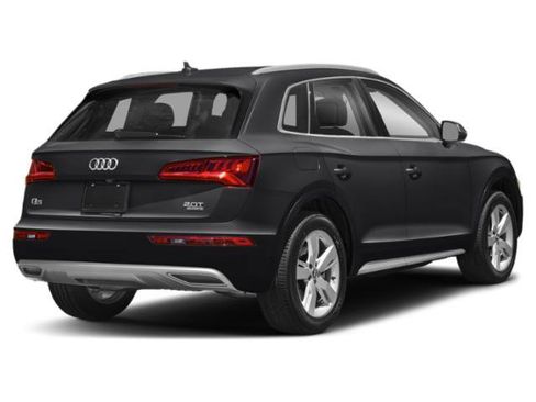 Used 2019 Audi Q5 2.0T Premium Plus w/ Premium Plus Package AWD/4WD image 2