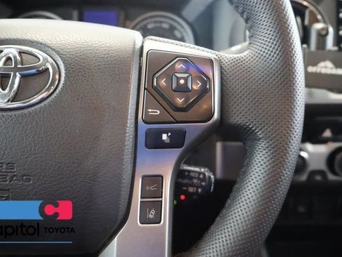 Certified 2022 Toyota Tacoma SR5 AWD/4WD image 19