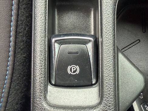 Certified 2023 Nissan Leaf SV Plus FWD image 28