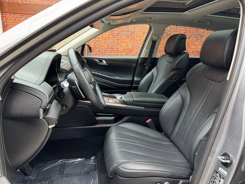 Used 2024 Genesis GV80 3.5T image 23