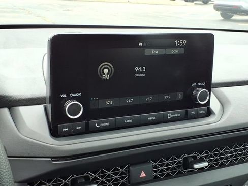 Used 2023 Honda Accord EX image 15