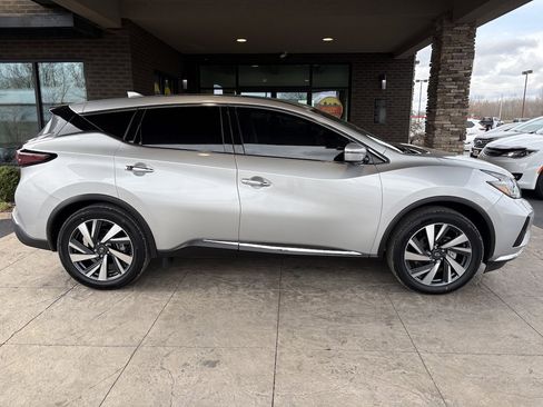 Used 2023 Nissan Murano SL w/ SL Moonroof Package image 5