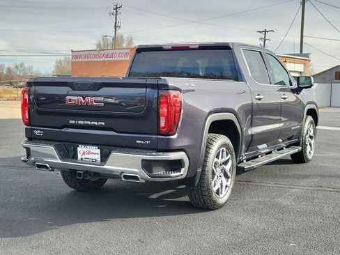 Used 2023 GMC Sierra 1500 SLT w/ SLT Premium Package AWD/4WD image 3