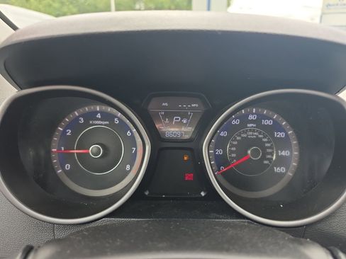 Used 2016 Hyundai Elantra Value Edition FWD image 25