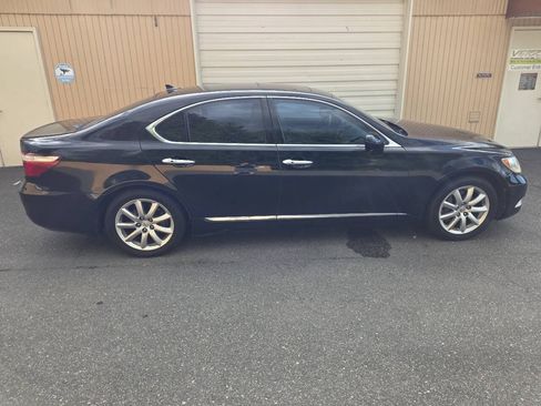 Used 2008 Lexus LS 460 RWD image 7