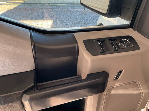 Used 2018 Ford F150 XL w/ Equipment Group 101A Mid image 9