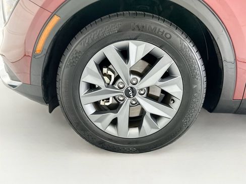 Used 2025 Kia Sportage SX FWD image 29
