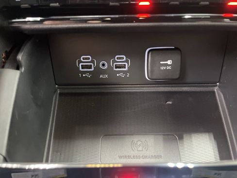 New 2025 Jeep Grand Cherokee L Altitude image 18