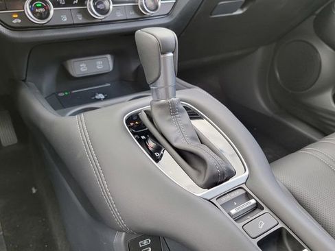 New 2026 Honda HR-V EX-L image 22