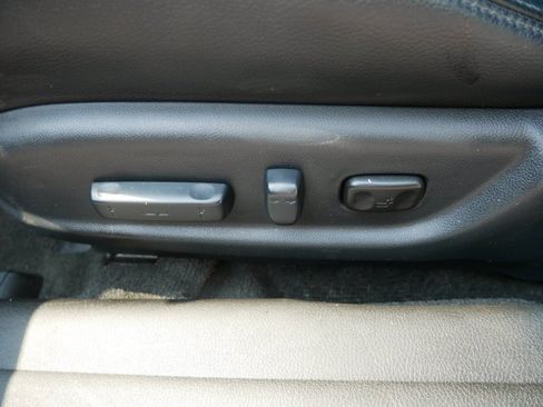 Used 2012 Honda Accord EX-L image 16