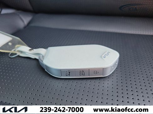 New 2025 Kia EV6 Wind RWD image 29