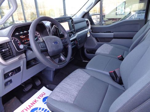 Used 2023 Ford F150 XLT w/ XTR Package image 11