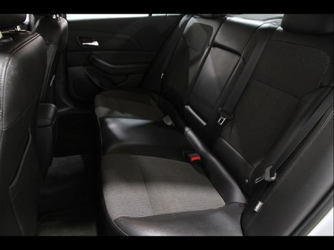 Used 2016 Chevrolet Malibu LT w/ Power Convenience Package image 16