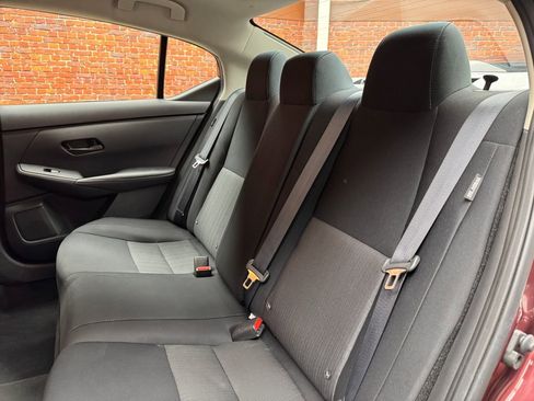 Used 2024 Nissan Sentra SV FWD image 24
