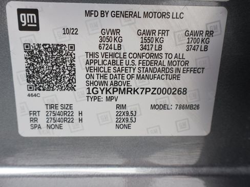 Used 2023 Cadillac Lyriq 2WD image 29