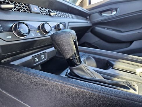 Used 2024 Honda Accord EX image 23