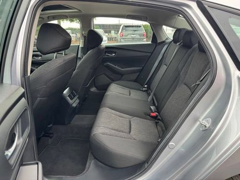 Used 2025 Honda Accord SE image 14