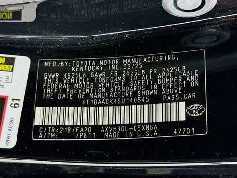 Used 2025 Toyota Camry LE image 30