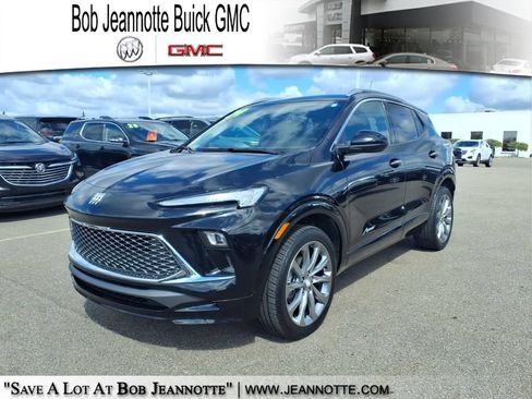 Used 2024 Buick Encore GX Avenir w/ Avenir Convenience Package AWD/4WD image 1