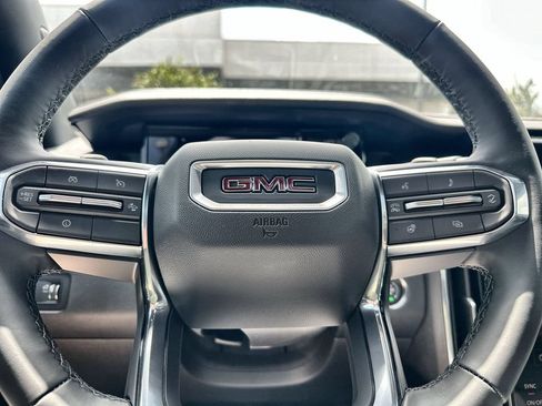 New 2026 GMC Acadia Elevation w/ Elevation Premium Package FWD image 33