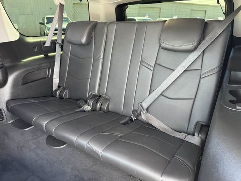 Used 2018 Cadillac Escalade ESV Premium Luxury AWD/4WD image 24