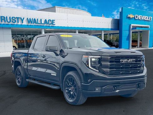 Used 2022 GMC Sierra 1500 Elevation image 1