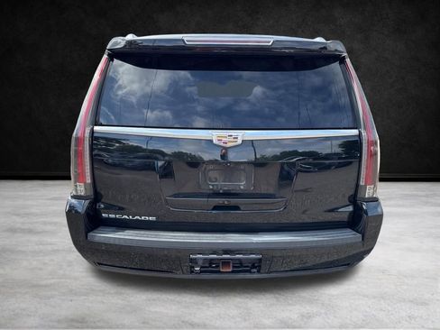 Used 2019 Cadillac Escalade ESV Platinum RWD image 7