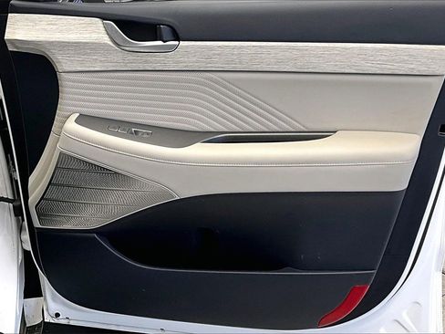 Used 2023 Hyundai Palisade Calligraphy image 19