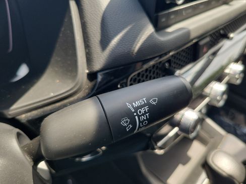 Certified 2025 Honda Civic LX image 29