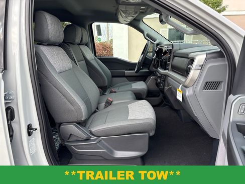 New 2026 Ford F250 XLT w/ XLT Premium Package AWD/4WD image 5