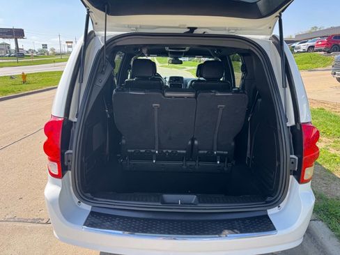Used 2019 Dodge Grand Caravan GT FWD image 10