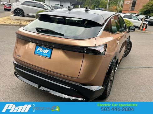 Used 2023 Nissan Ariya FWD image 9