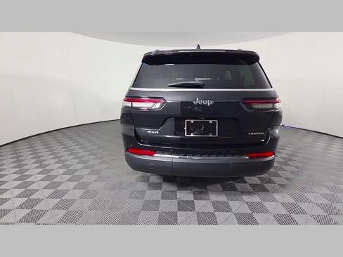 Used 2023 Jeep Grand Cherokee L Limited w/ Trailer Tow Group (B) AWD/4WD image 41