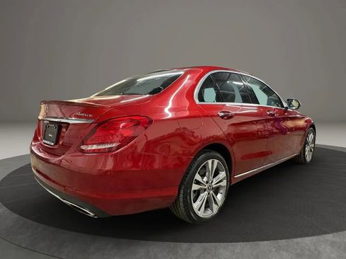 Used 2018 Mercedes-Benz C 300 4MATIC Sedan image 8