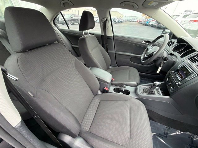Used 2016 Volkswagen Jetta S FWD image 31
