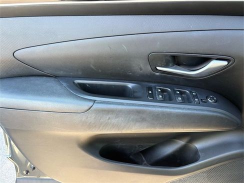 Used 2023 Hyundai Tucson SEL w/ Cargo Package image 13