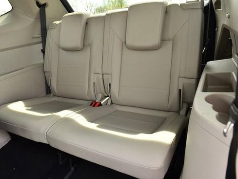 Certified 2023 Volkswagen Atlas SE w/ Panoramic Sunroof Package image 25