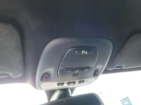 Used 2010 Jaguar XKR R RWD image 16