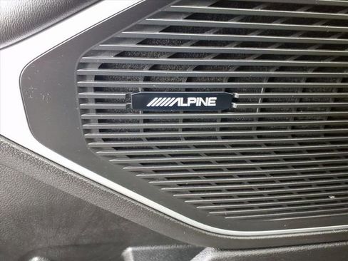 Used 2024 Jeep Wagoneer Series II w/ Flexible Seating Group image 29