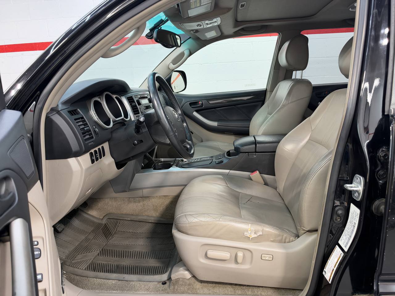Used 2004 Toyota 4Runner Limited AWD/4WD image 15