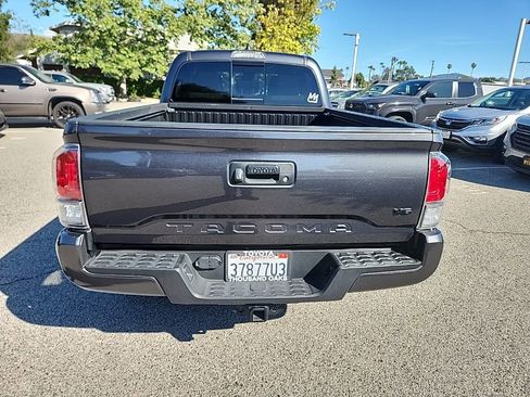 Used 2023 Toyota Tacoma TRD Sport image 4