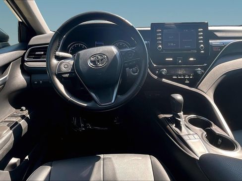 Used 2024 Toyota Camry SE w/ Convenience Package FWD image 8