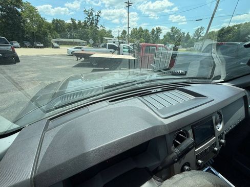 Used 2014 Ford F250 XLT w/ Advanced Security Group AWD/4WD image 42