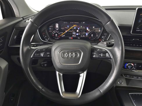 Used 2019 Audi Q5 2.0T Premium Plus w/ Premium Plus Package AWD/4WD image 17